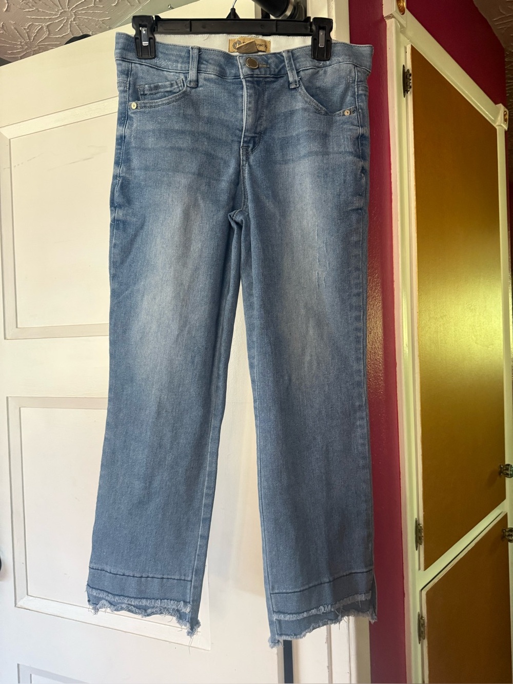 Democracy Women’s Light Blue Straight-Leg Jeans - Casual Denim